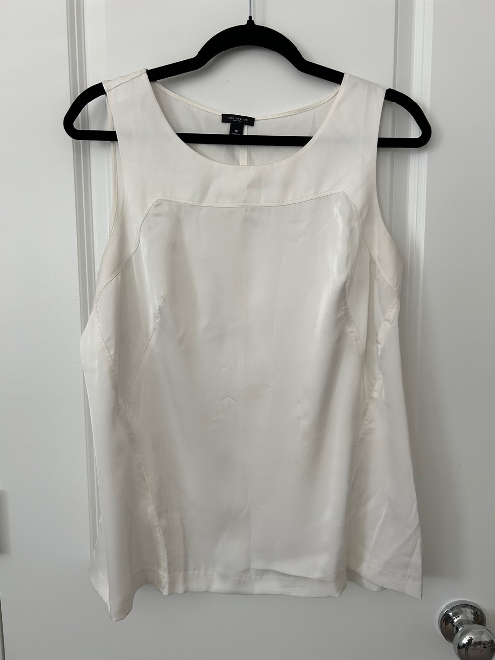 Ann Taylor Tank size 10